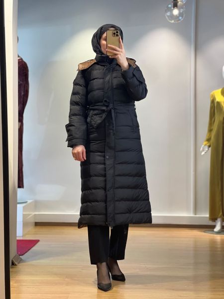 Womania Berlin Mont 18278