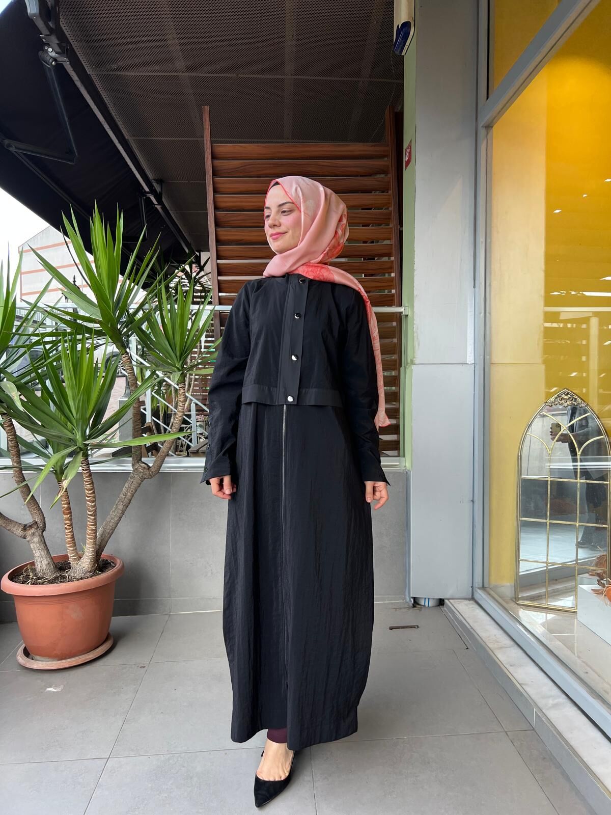 Almarwah Black Kap T26K-405008