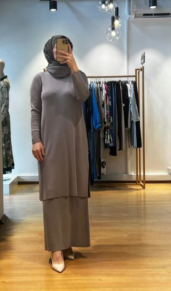 MissDalida Boğazlı Yaka Uzun Elbise T25K-4004