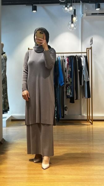 MissDalida Boğazlı Yaka Uzun Elbise T25K-4004