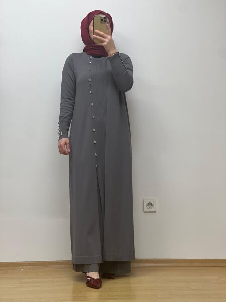 MissDalida Yuvarlak Yaka Düğmeli Uzun Triko Hırka 25Y-9020