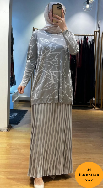 MissDalida Parlak İpten Pilise Etek T24Y-2006