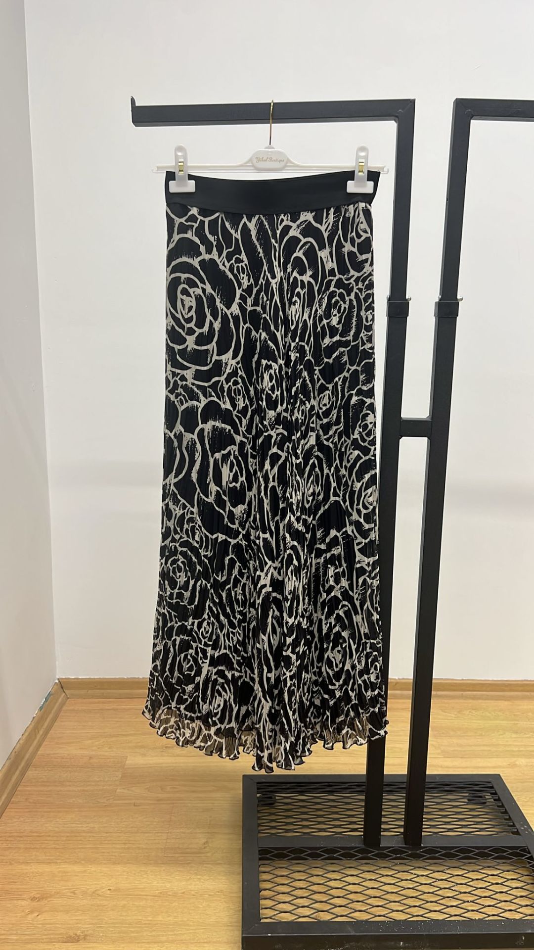 Sentez Gül Desen Kırıştırma Şifon Etek SZ-5433